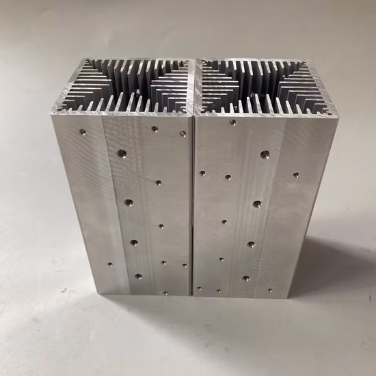 China Manufacturer Customized Aluminum Pin Fin Heat Sink