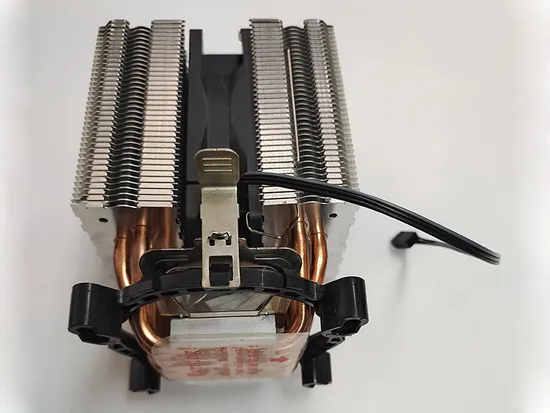 Desktop Computer CPU Heat Sink with Heat Pipes and Zipper Fins 